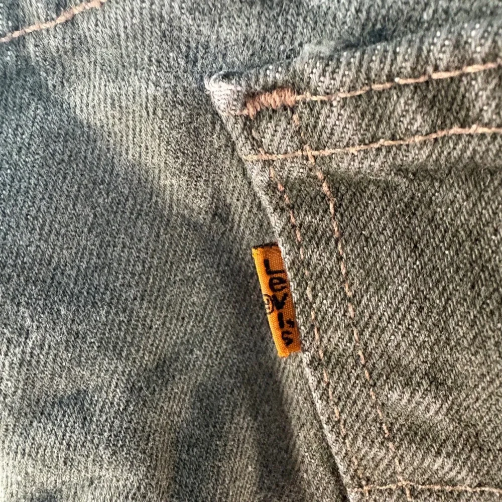 Vintage Levis 562 Loose Fit Husky Orange Tab Green‎ Grey Jeans Made in USA 36x29
